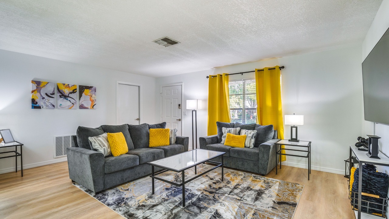 Photo of Bedroom in Spring Hill