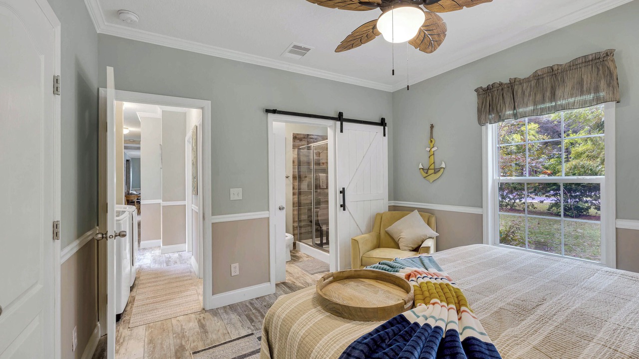 Photo of Bedroom in Bridgeport Heights