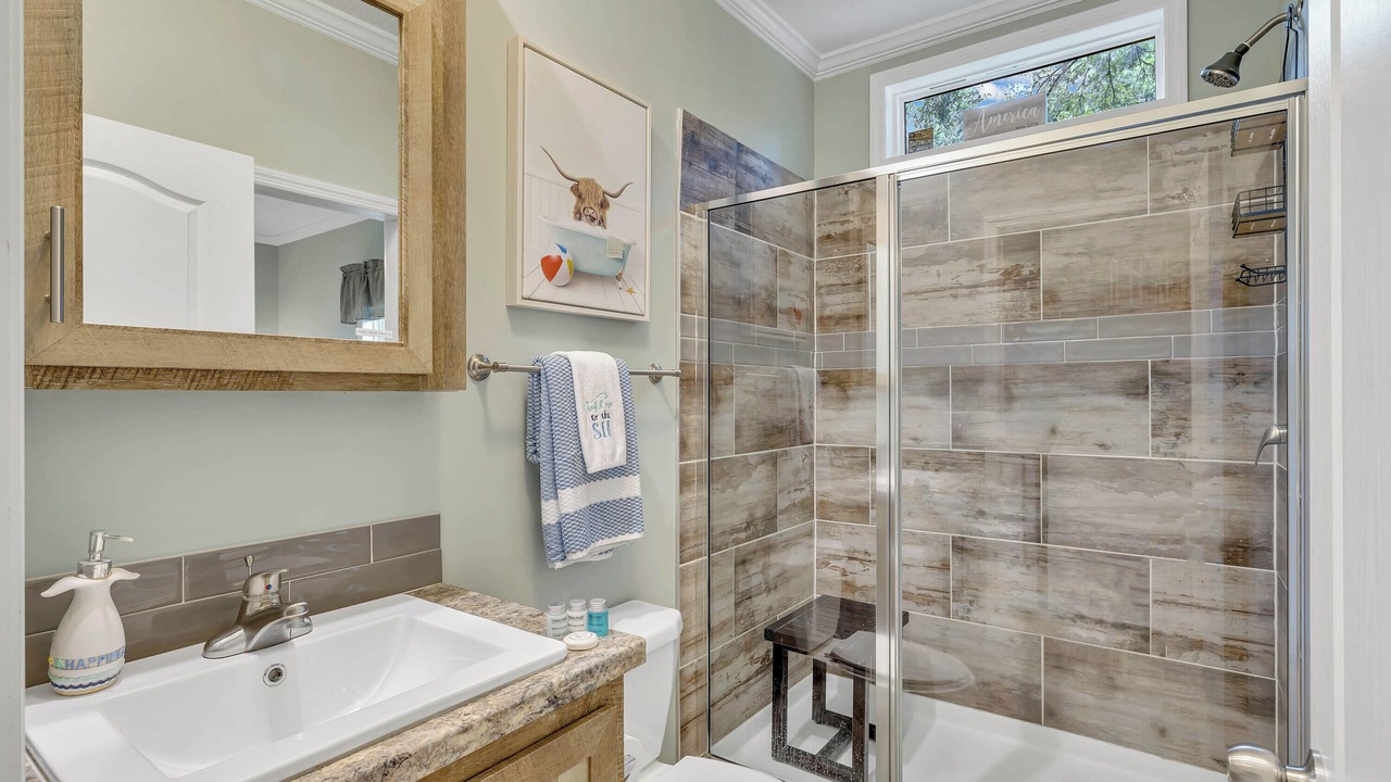 Photo of Bathroom in Bridgeport Heights