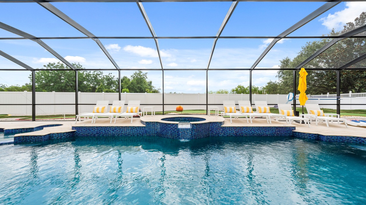 Photo of Outdoor in Windsor Hills