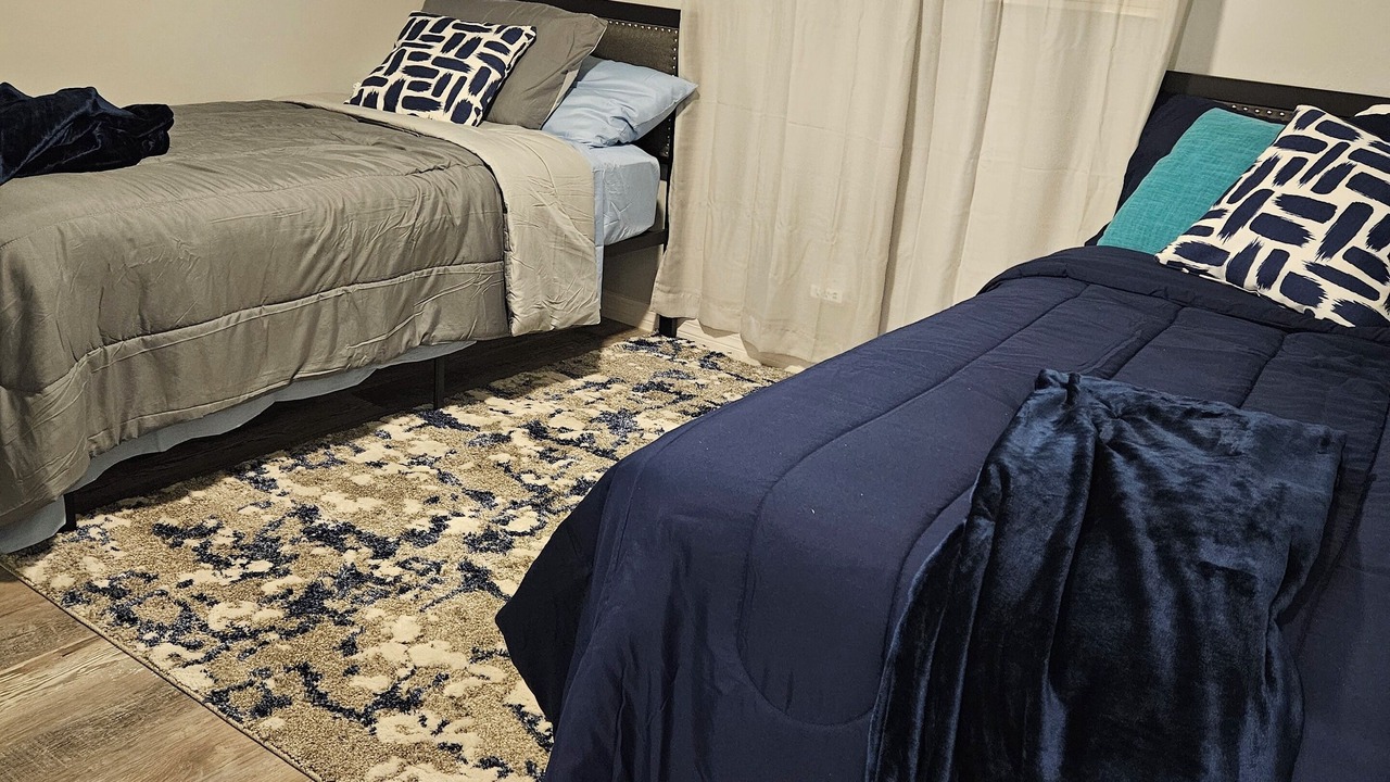 Photo of Bedroom in Riviera Beach