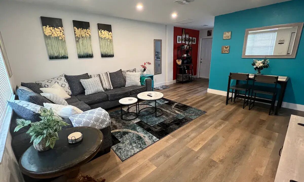 Photo of Livingroom in Melaleuca Gardens