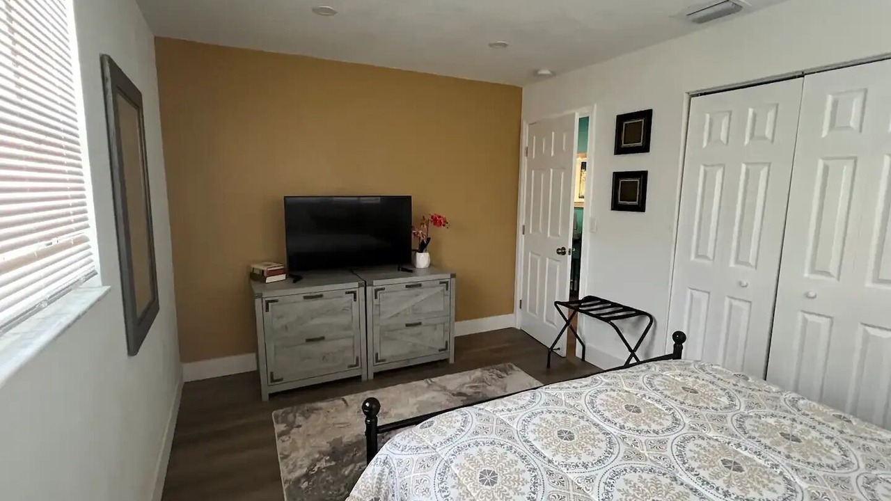 Photo of Bedroom in Melaleuca Gardens