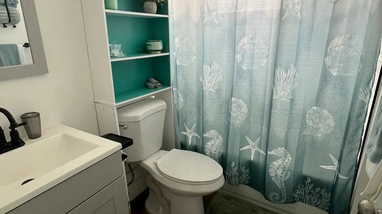 Photo of Bathroom in Melaleuca Gardens