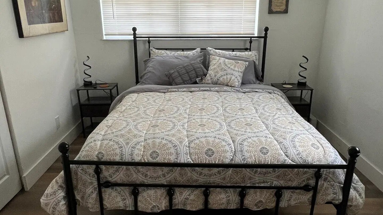 Photo of Bedroom in Melaleuca Gardens