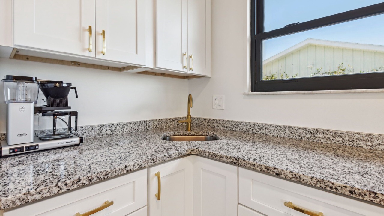 Photo of Kitchen in Yacht Haven