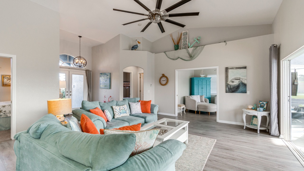 Photo of Bedroom in Burnt Store Isles