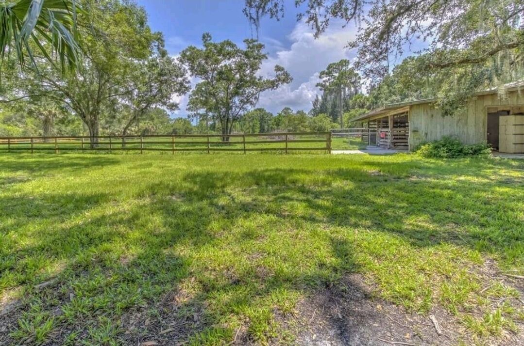 Photo of Outdoor in Palm City