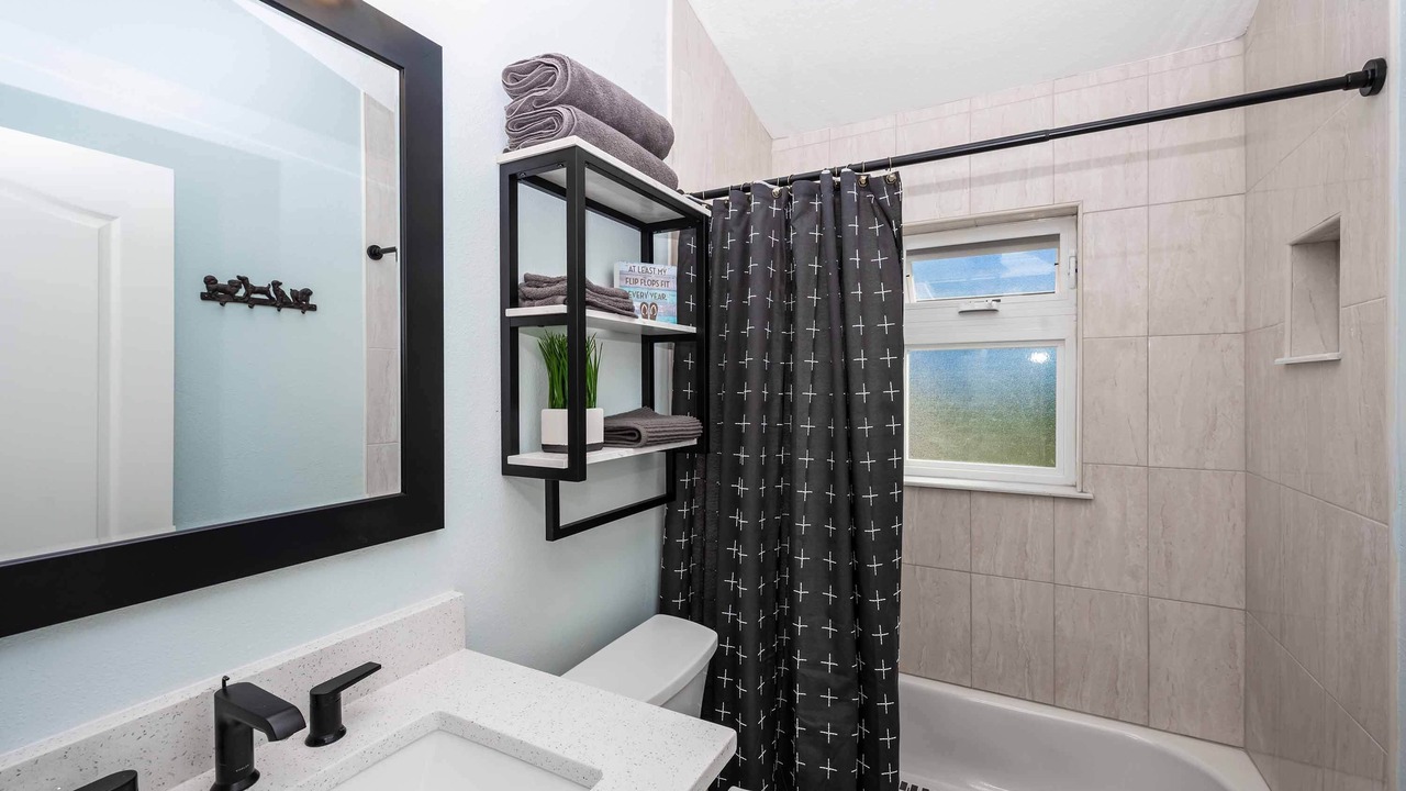 Photo of Bathroom in Groveland