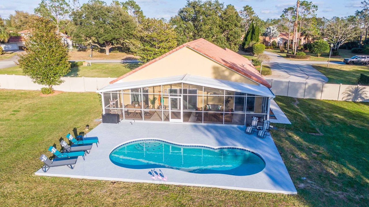 Photo of Outdoor in Groveland