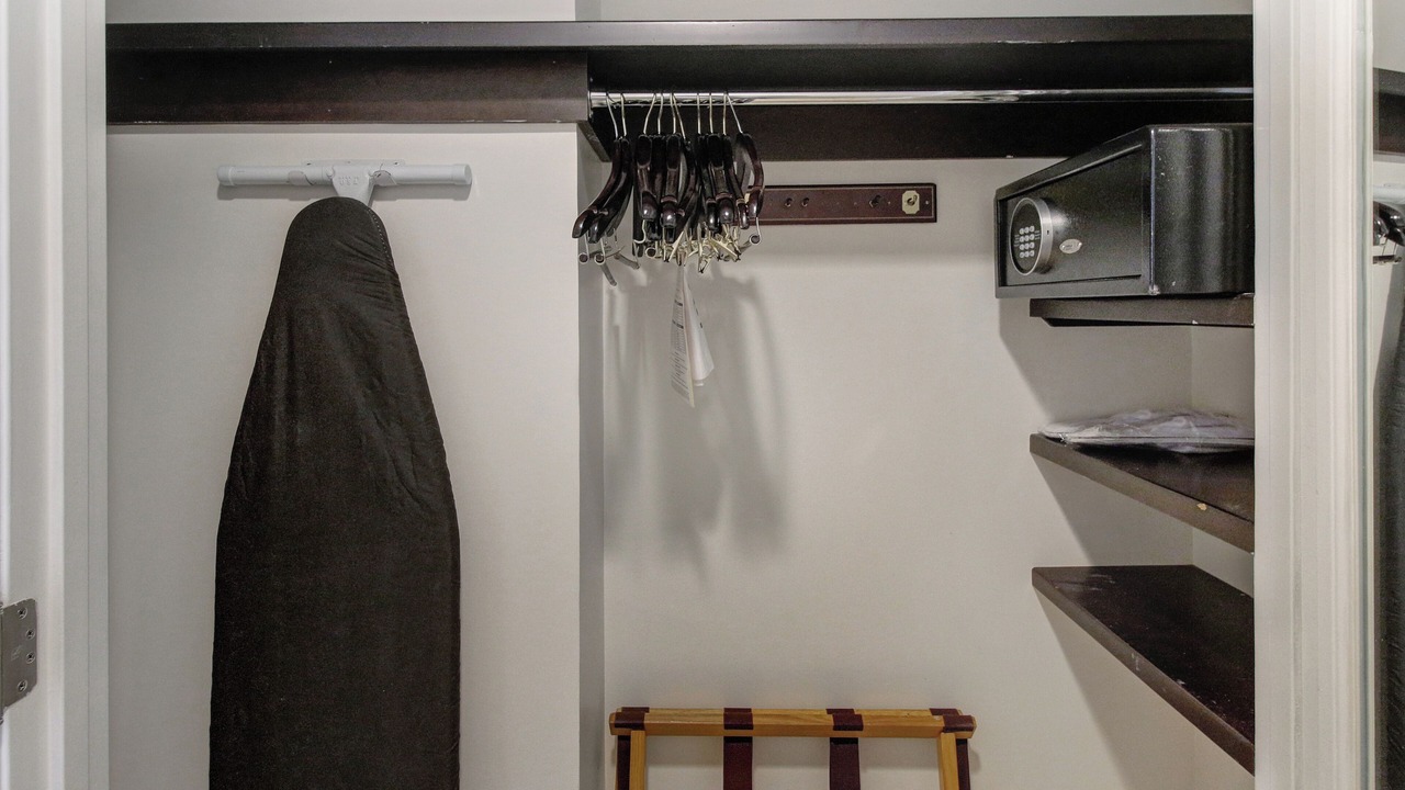Photo of Bedroom in Central Beach