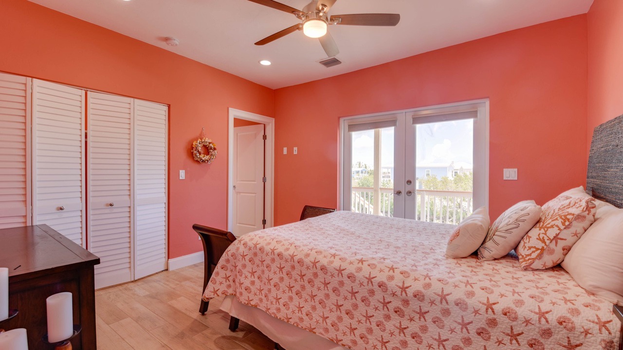 Photo of Bedroom in Breezeswept Beach Estates