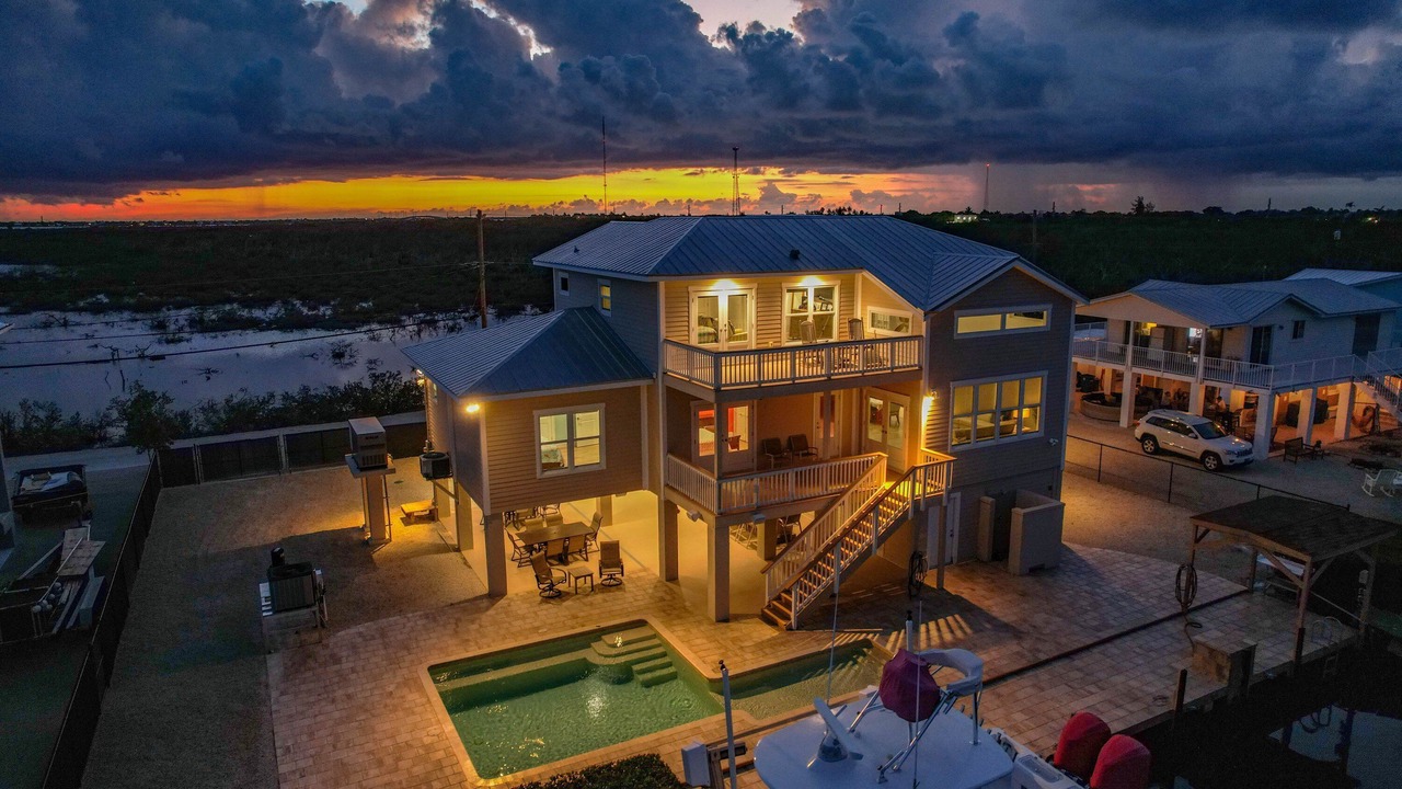 Photo of Outdoor in Breezeswept Beach Estates
