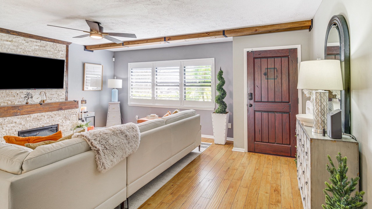 Photo of Livingroom in Port Saint Lucie