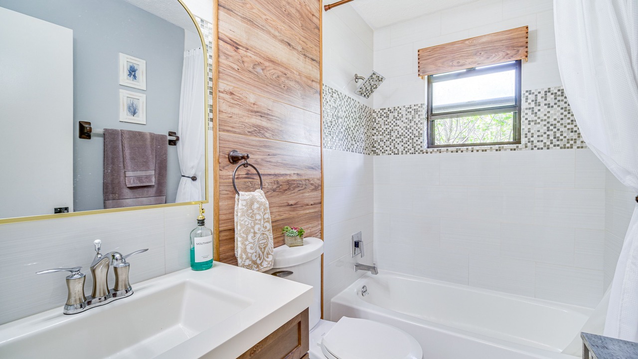 Photo of Bathroom in Port Saint Lucie