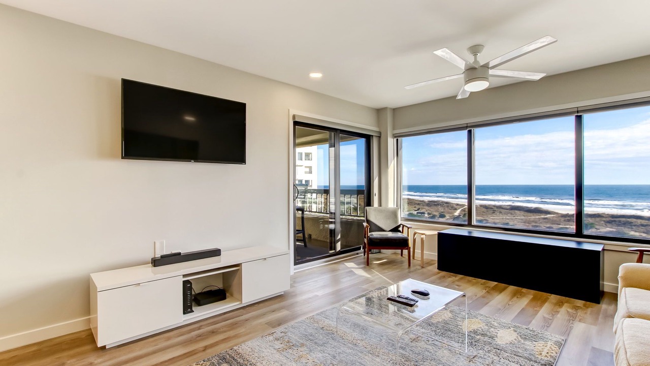 Photo of Livingroom in Amelia City