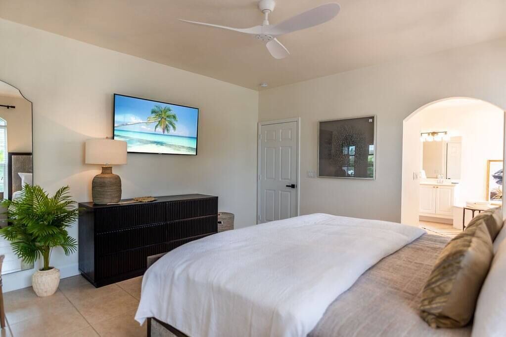 Photo of Bedroom in Naples Park