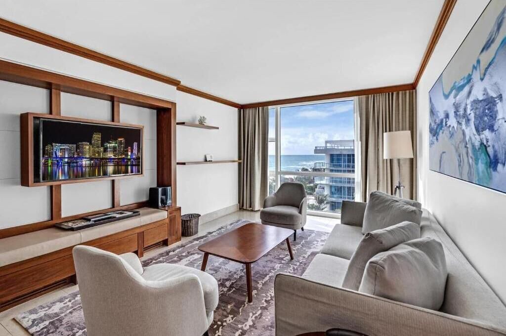 Photo of Livingroom in North Beach