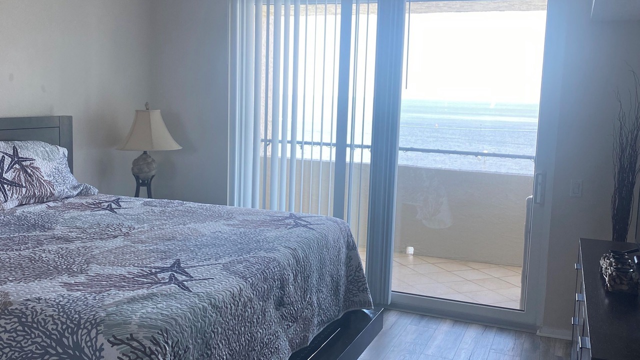 Photo of Bedroom in Hudson Beach Estates