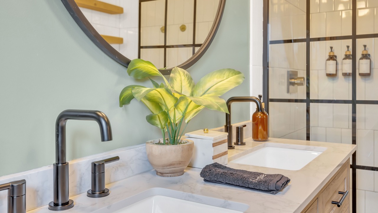 Photo of Bathroom in Murray Hill