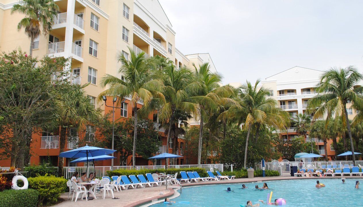 Photo of Outdoor in Weston