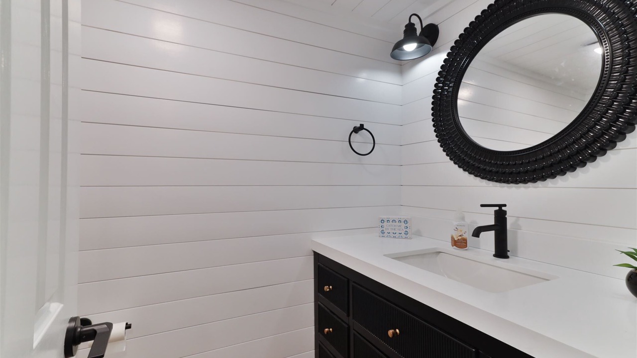 Photo of Bathroom in Horton Shores