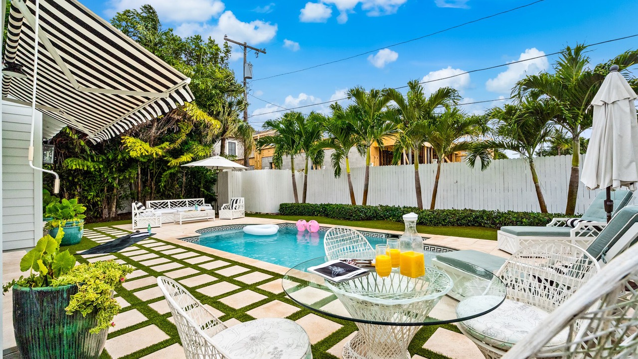Photo of Outdoor in West Palm Beach