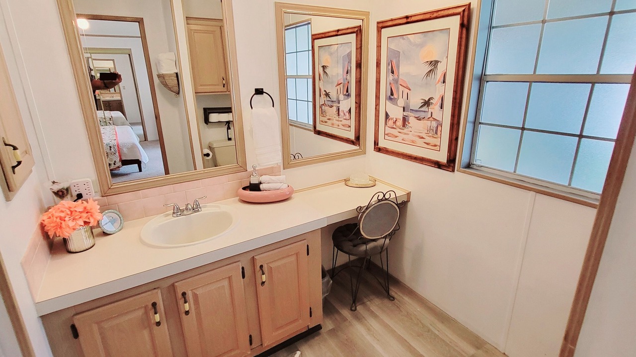 Photo of Bathroom in Edgewater
