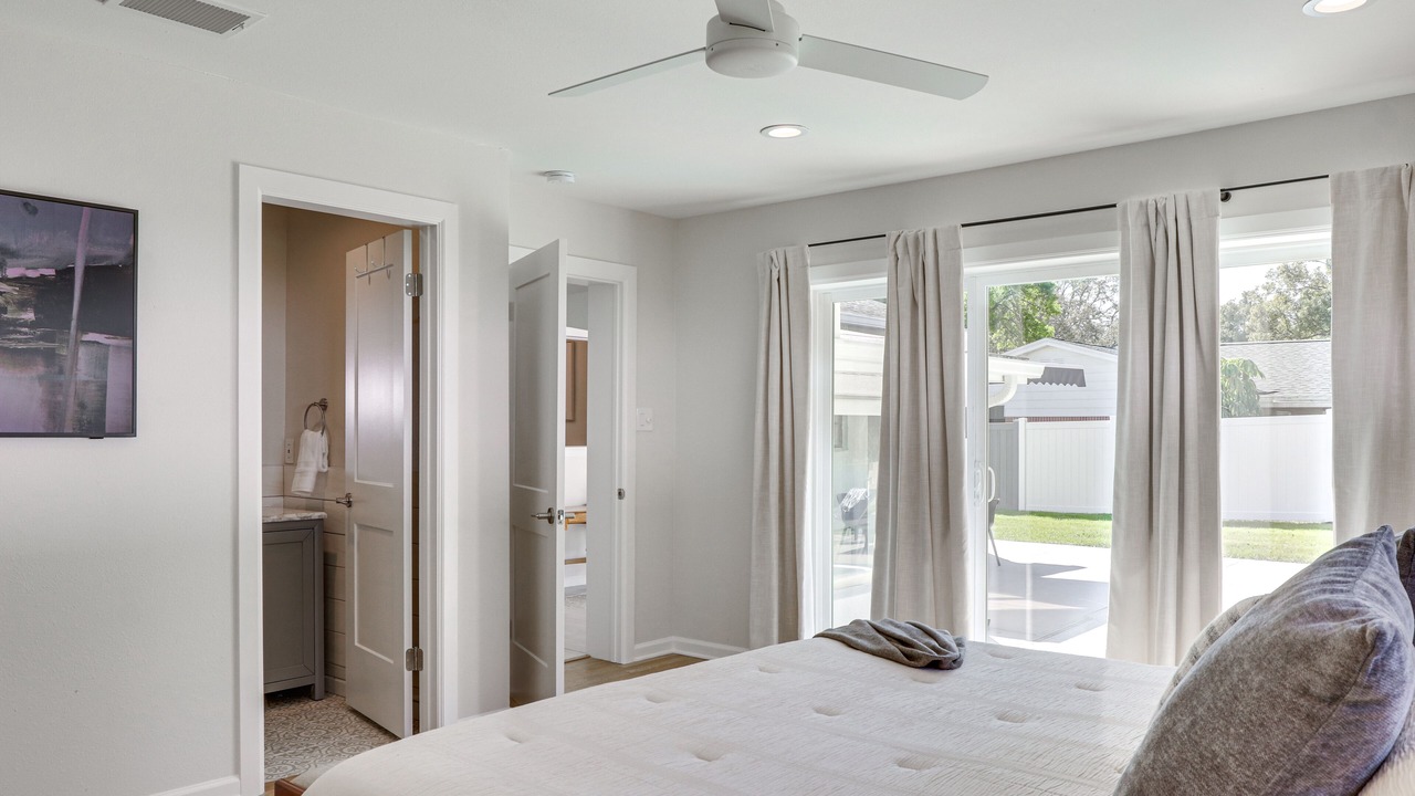 Photo of Bedroom in Lakeland