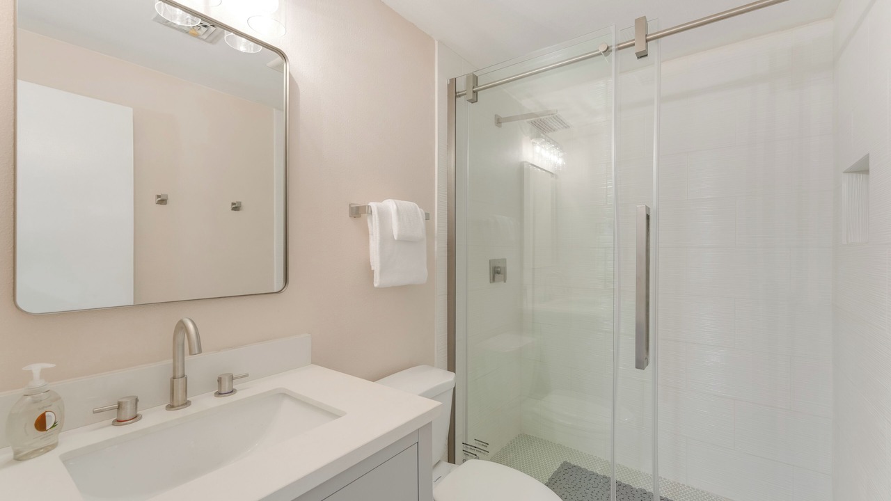 Photo of Bathroom in Tavares