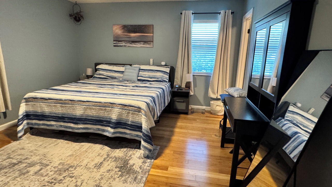 Photo of Bedroom in Jacksonville Beach