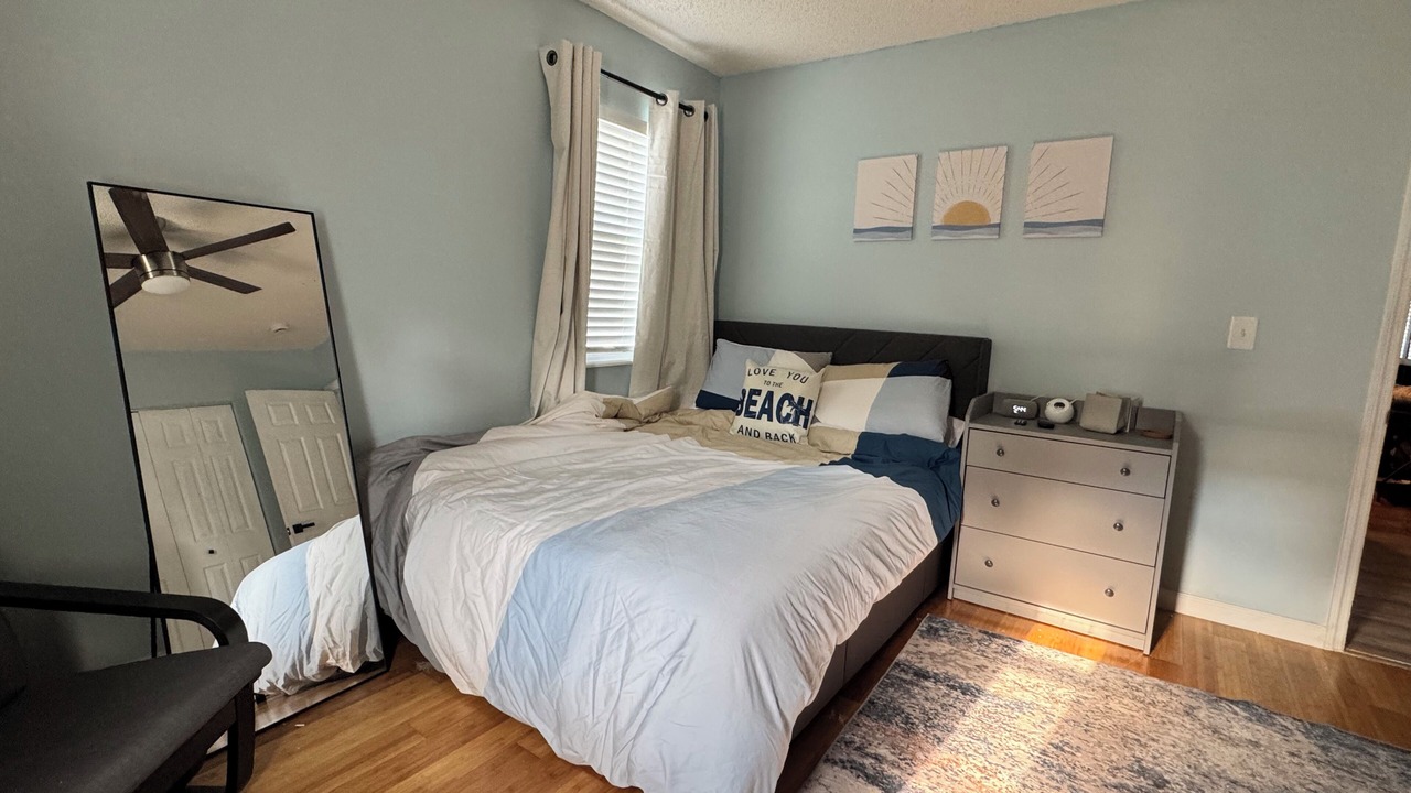 Photo of Bedroom in Jacksonville Beach