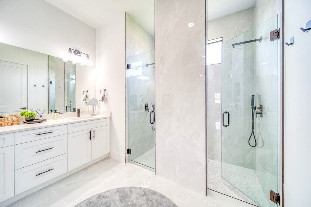 Photo of Bathroom in Mariner