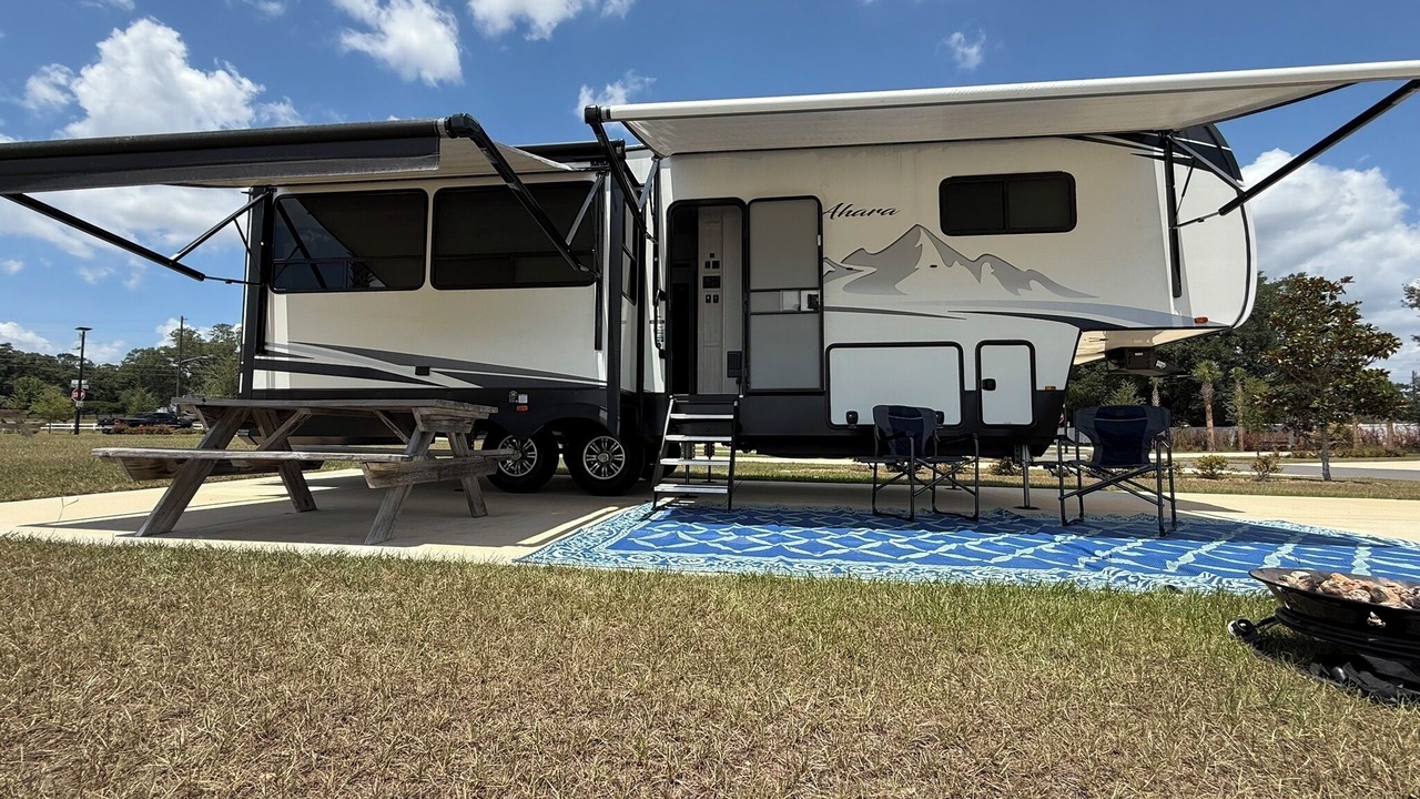 Photo of Outdoor in Fellowship