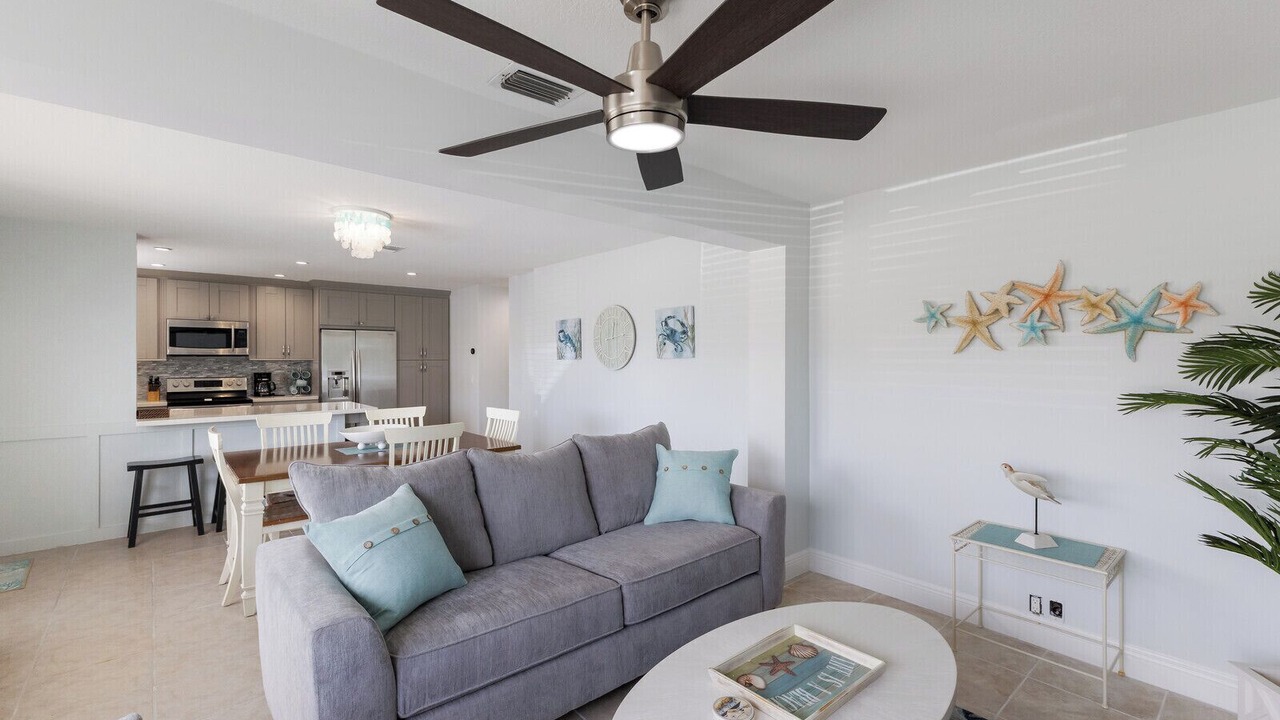 Photo of Livingroom in Boca Grande
