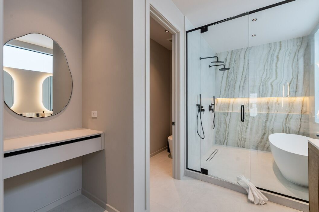 Photo of Bathroom in Coral Way