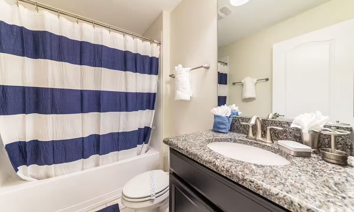 Photo of Bathroom in Loughman