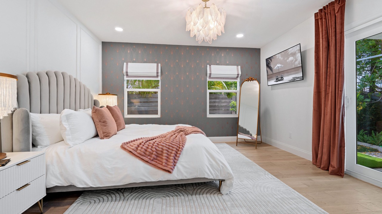 Photo of Bedroom in Downtown