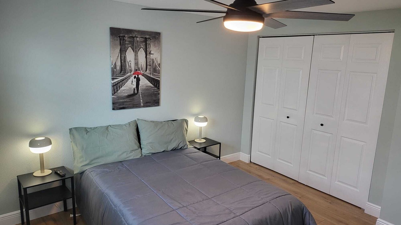 Photo of Bedroom in Killarney Shores To The Gulf