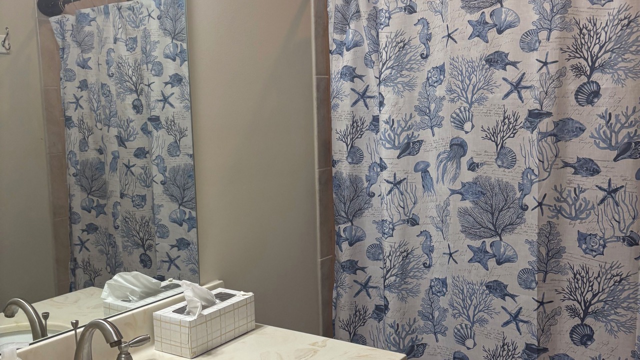 Photo of Bathroom in Saint Simons Island