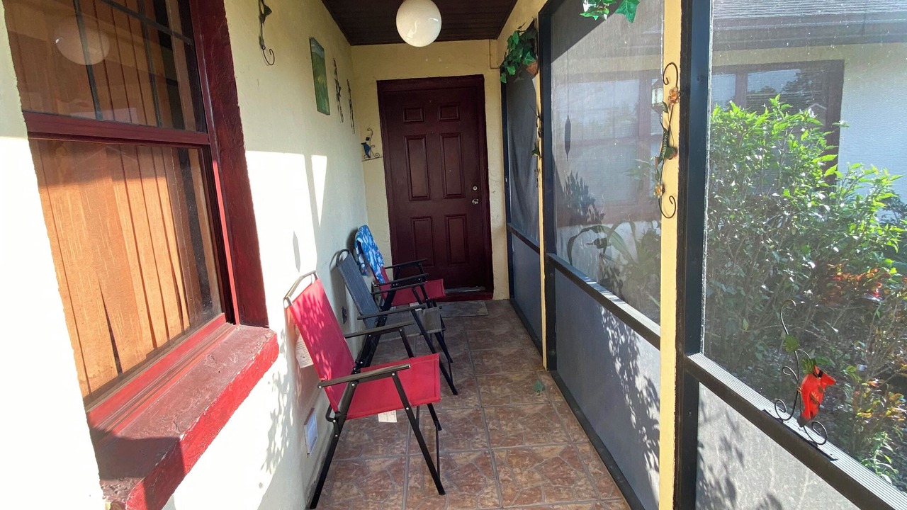 Photo of Patio Balcony in Poinciana
