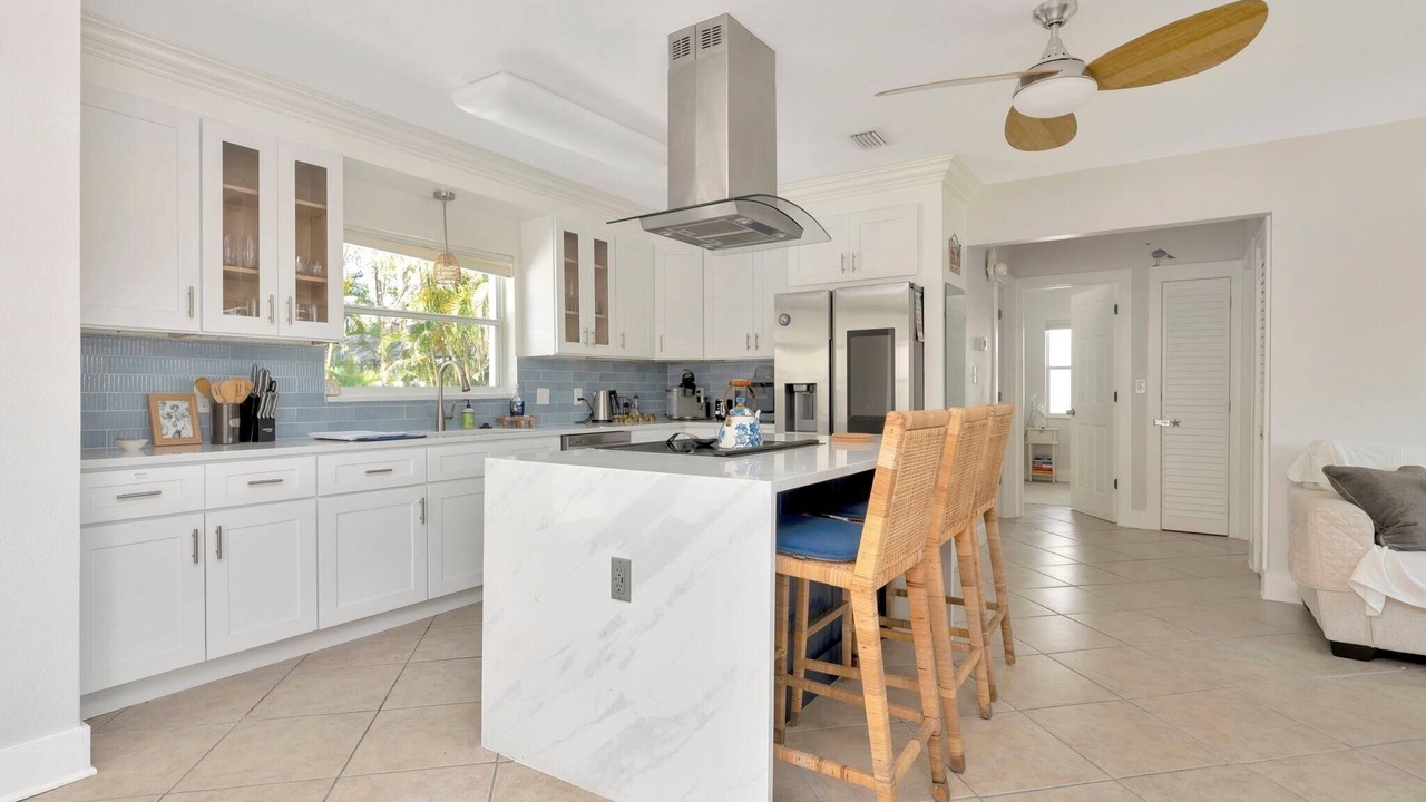 Photo of Kitchen in Redington Beach