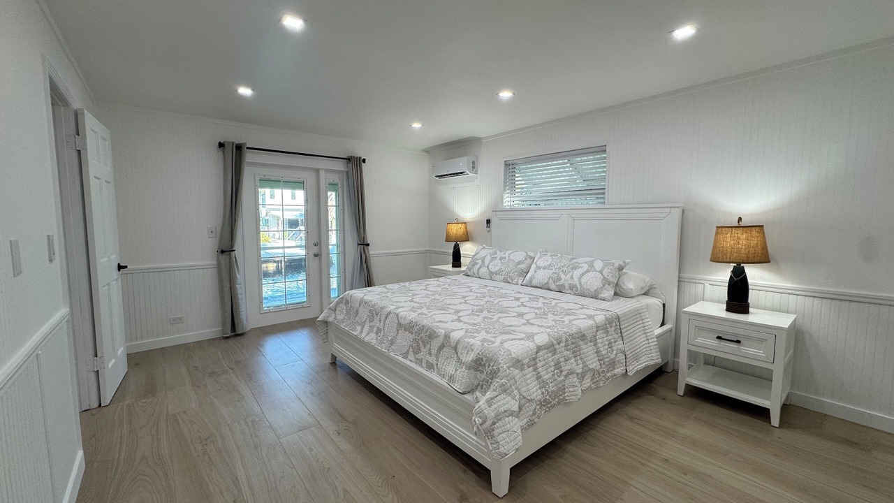 Photo of Bedroom in Long Key