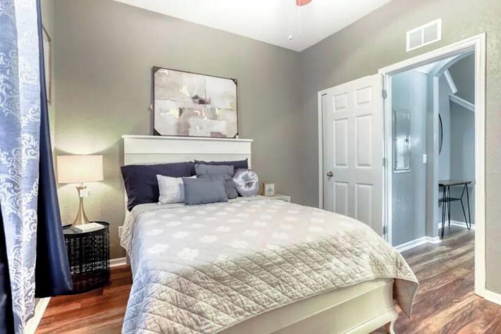 Photo of Bedroom in Regal Palms
