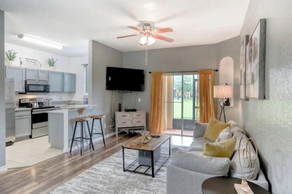 Photo of Livingroom in Regal Palms