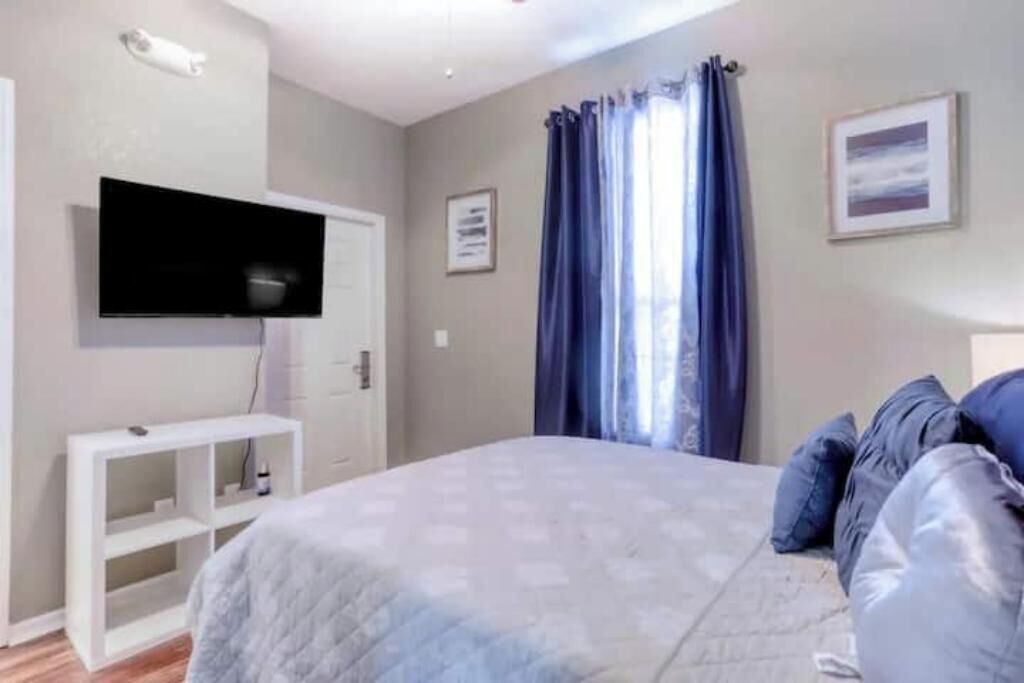 Photo of Bedroom in Regal Palms