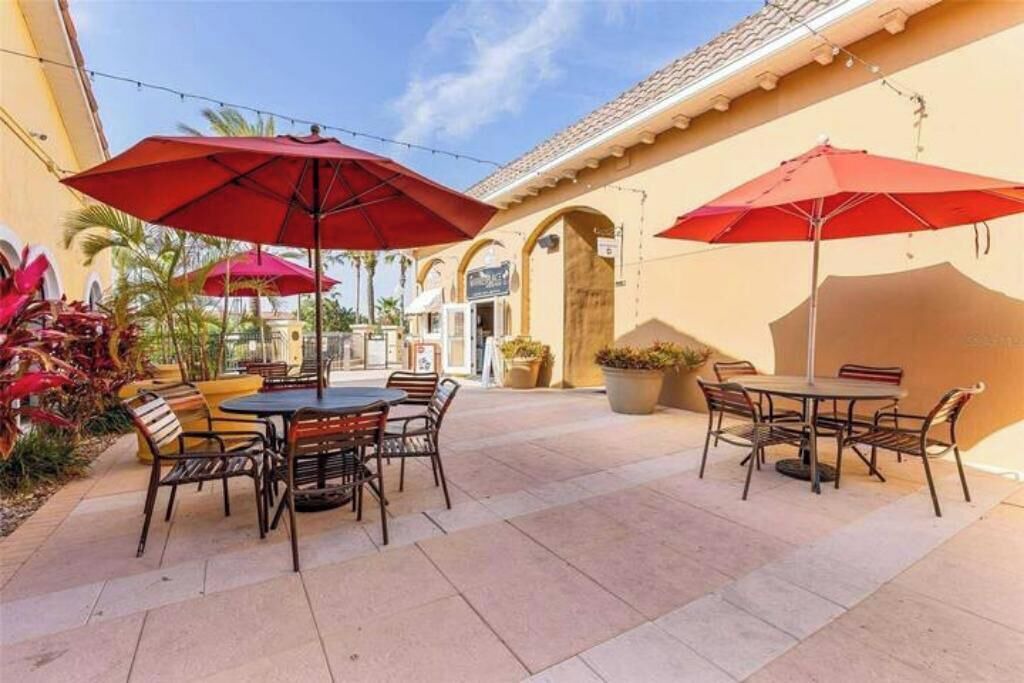 Photo of Outdoor in Regal Palms