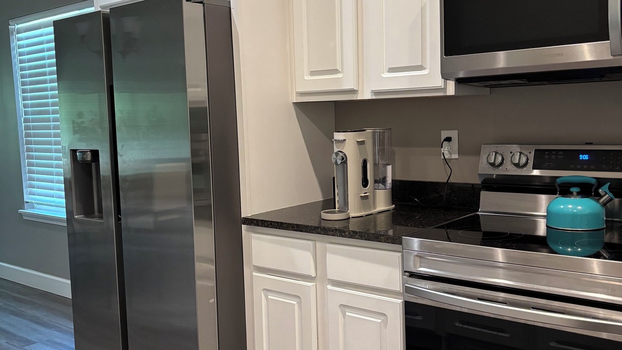 Photo of Kitchen in Doctors Inlet