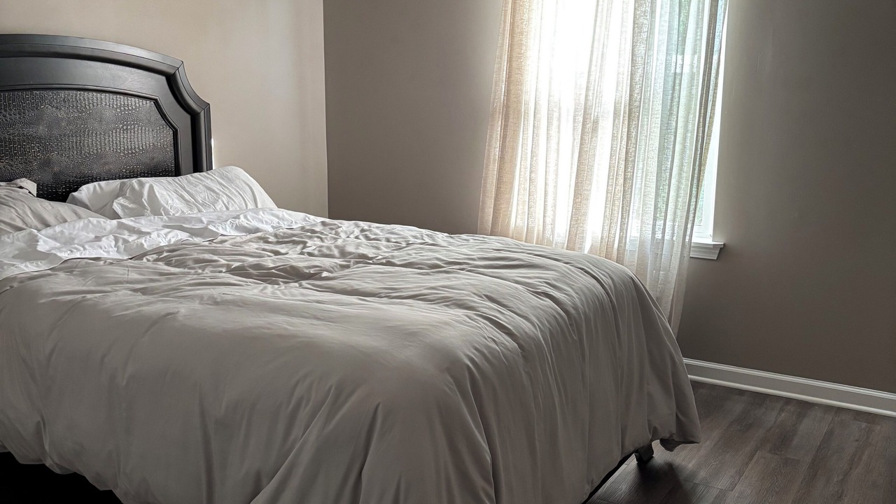 Photo of Bedroom in Doctors Inlet