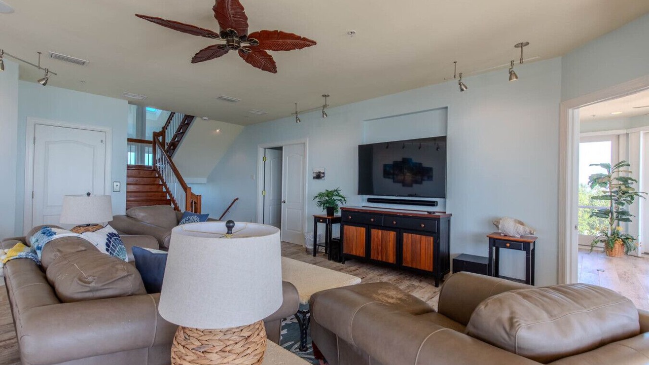 Photo of Livingroom in North Captiva